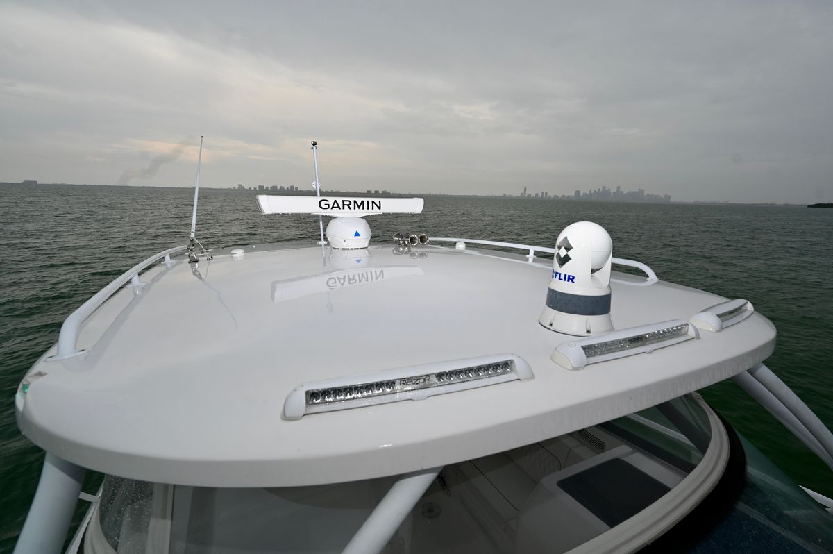 2021 Intrepid 43 