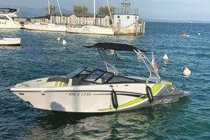2018 Glastron GTS 205