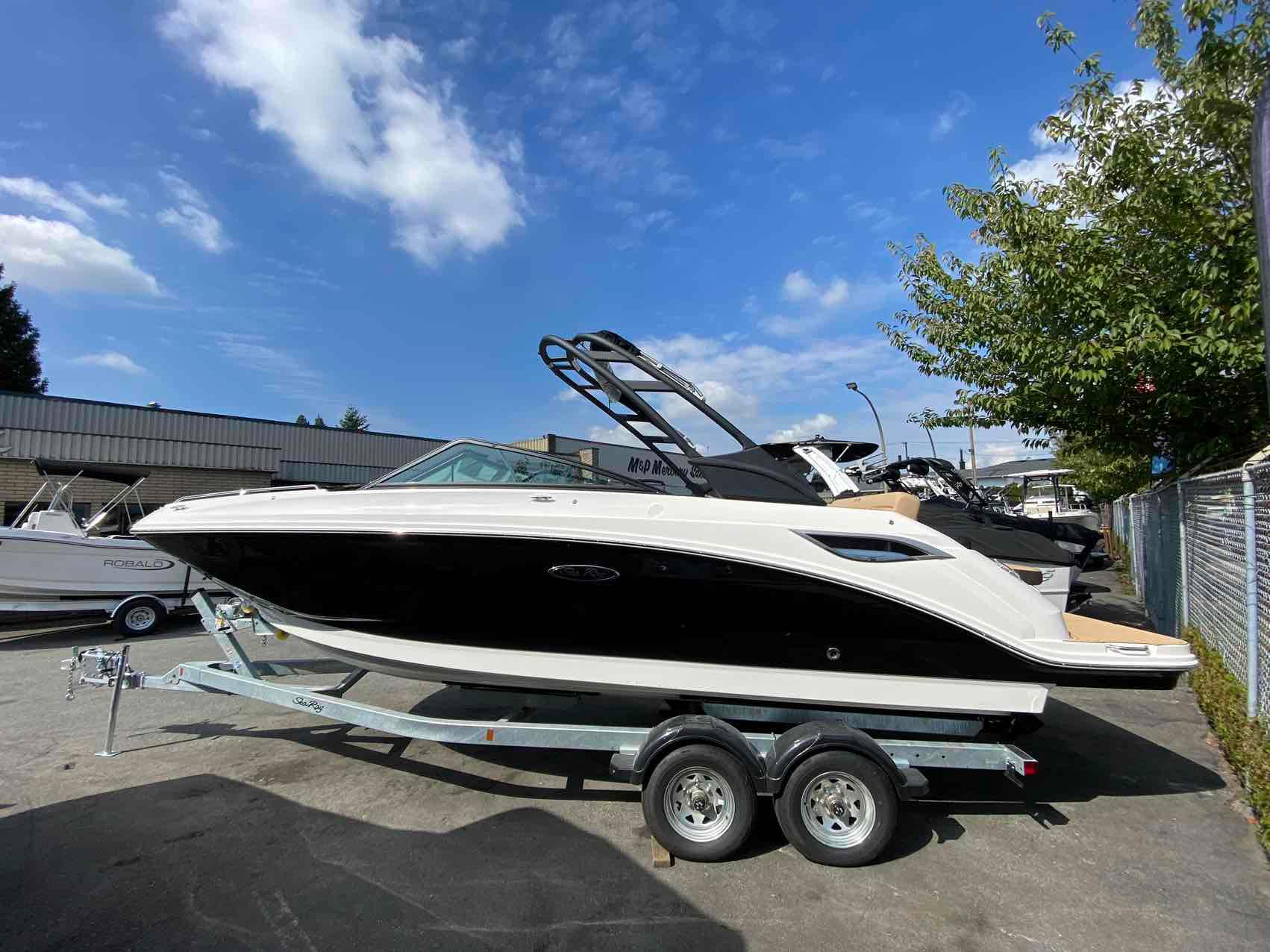 2024 Sea Ray SDX 250 Deck for sale YachtWorld