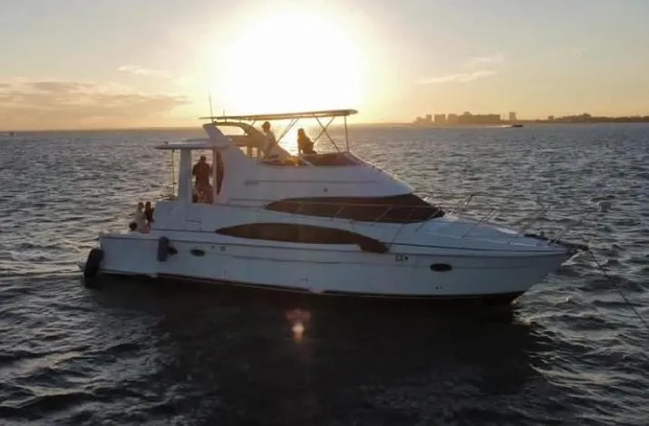 Bella Vita Yacht Photos Pics 