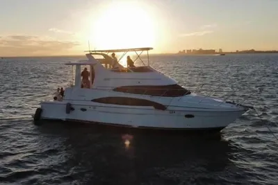 Carver 444 Cockpit Motor Yacht