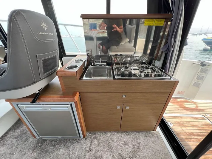 Marea Yacht Photos Pics Jeanneau Merry Fisher