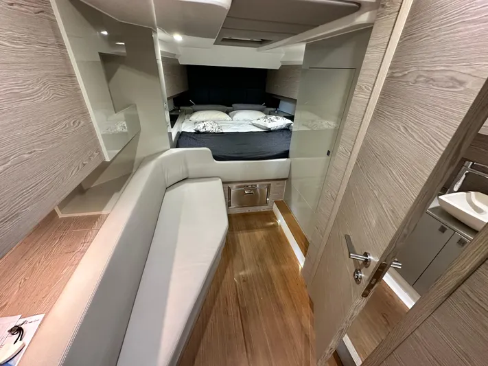 Xenos Yacht Photos Pics Sacs Rebel 47