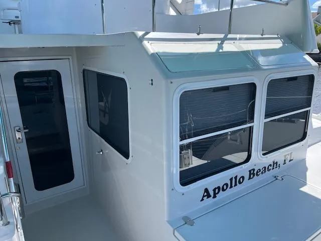 Magic Yacht Photos Pics PDQ MV-41 boat, 2008 model, docked at Apollo Beach, FL.