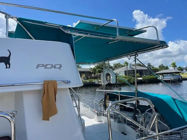 Magic Yacht Photos Pics 