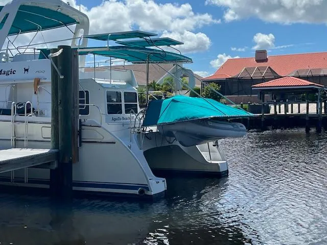 Magic Yacht Photos Pics 