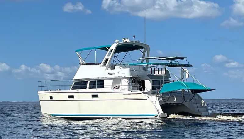 Magic Yacht Photos Pics 