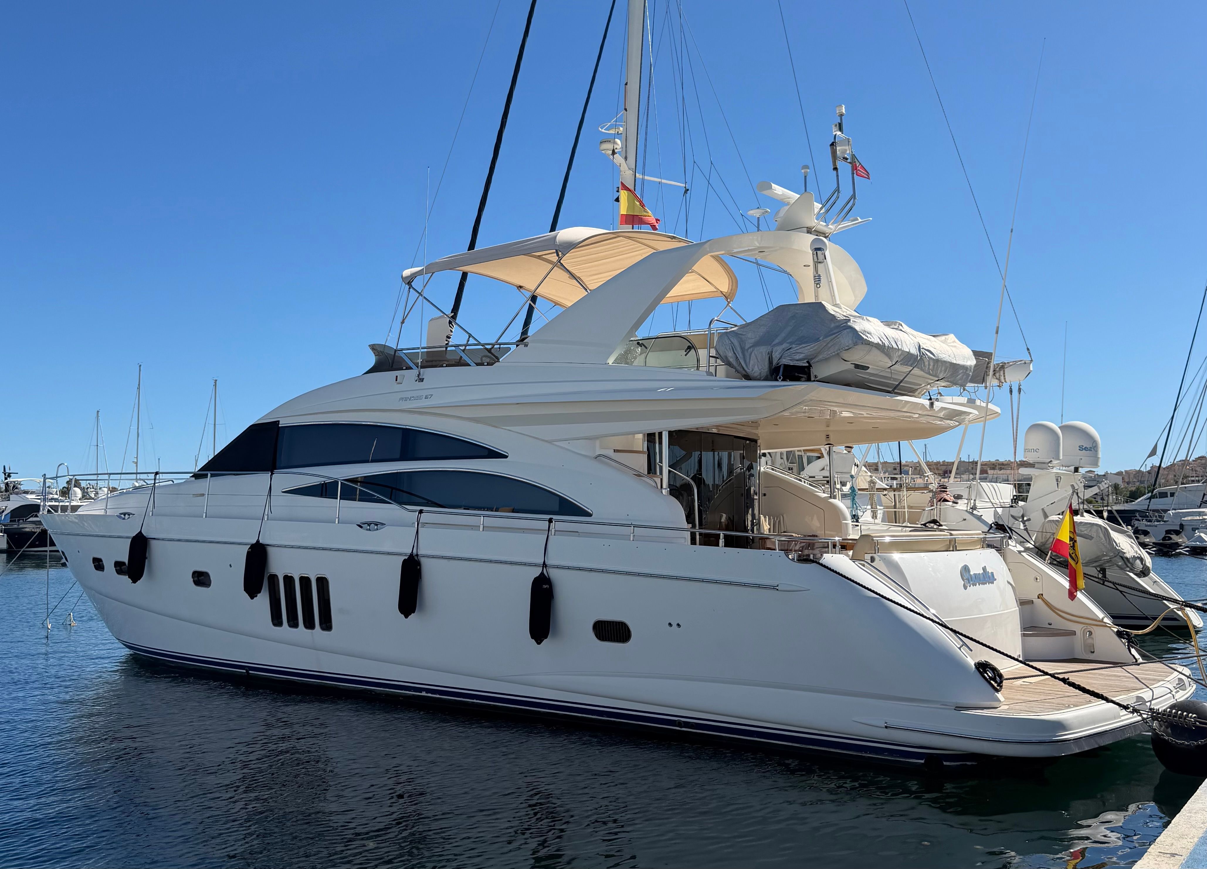 2008 Princess 67 Flybridge Motor Yacht