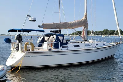 Pearson 39-2 with 2016 Beta engine