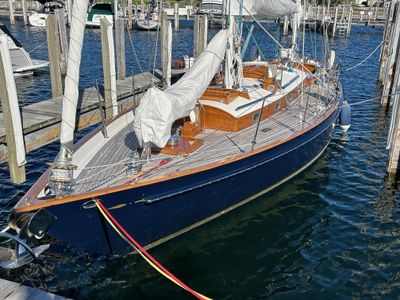 Yacht