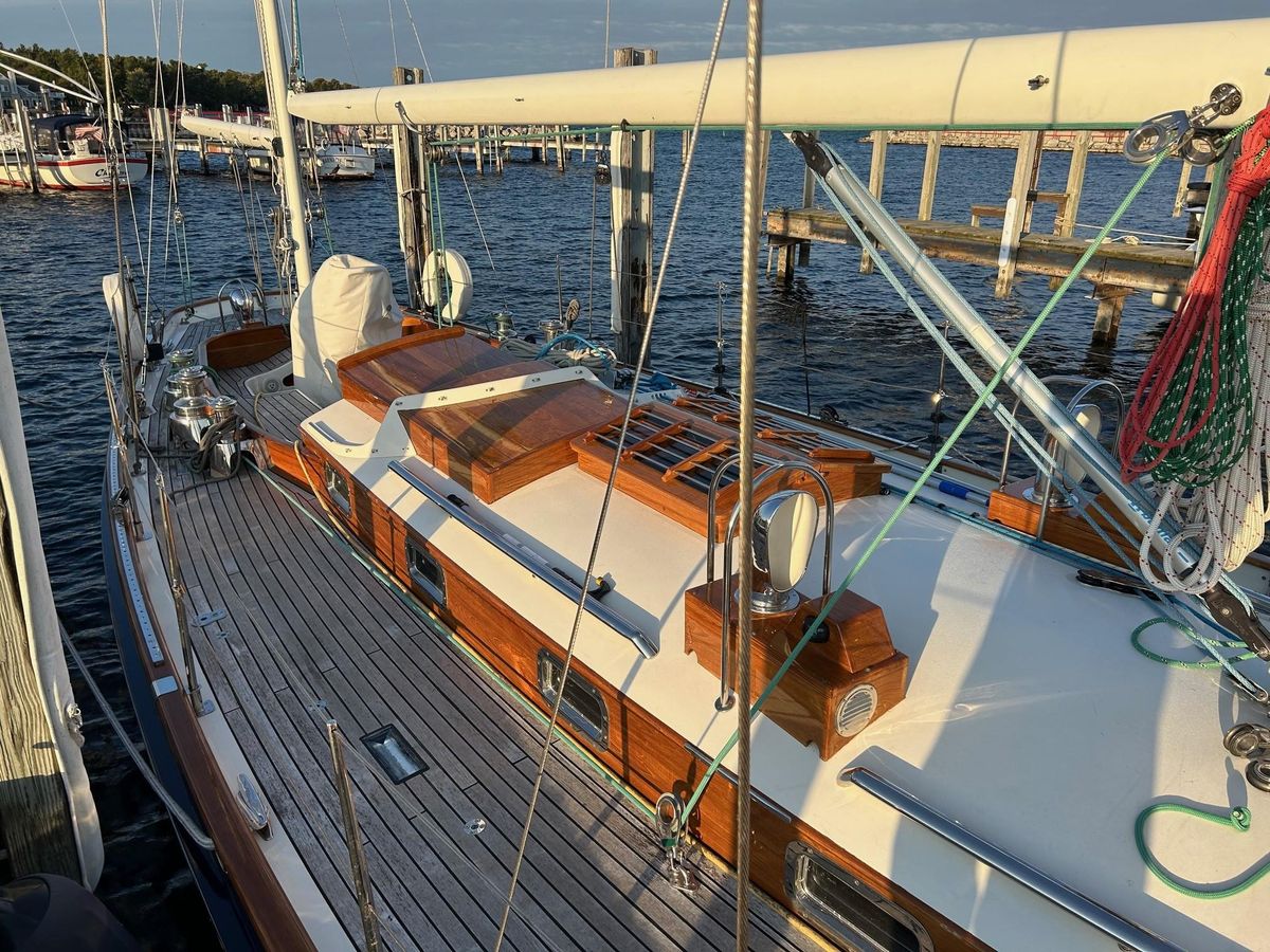 2010 Sparkman & Stephens 45 