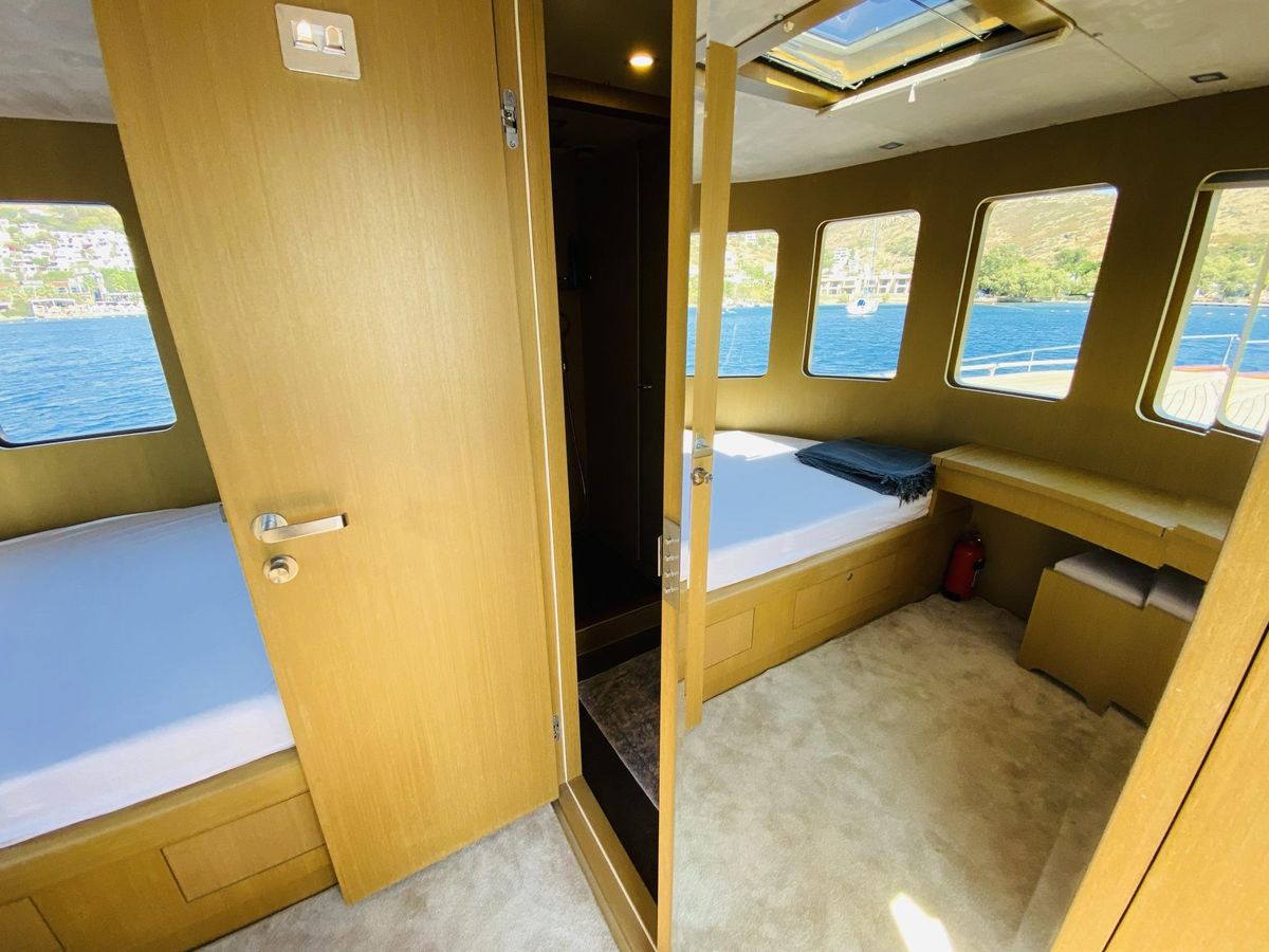 2014 Ada Yacht 68 