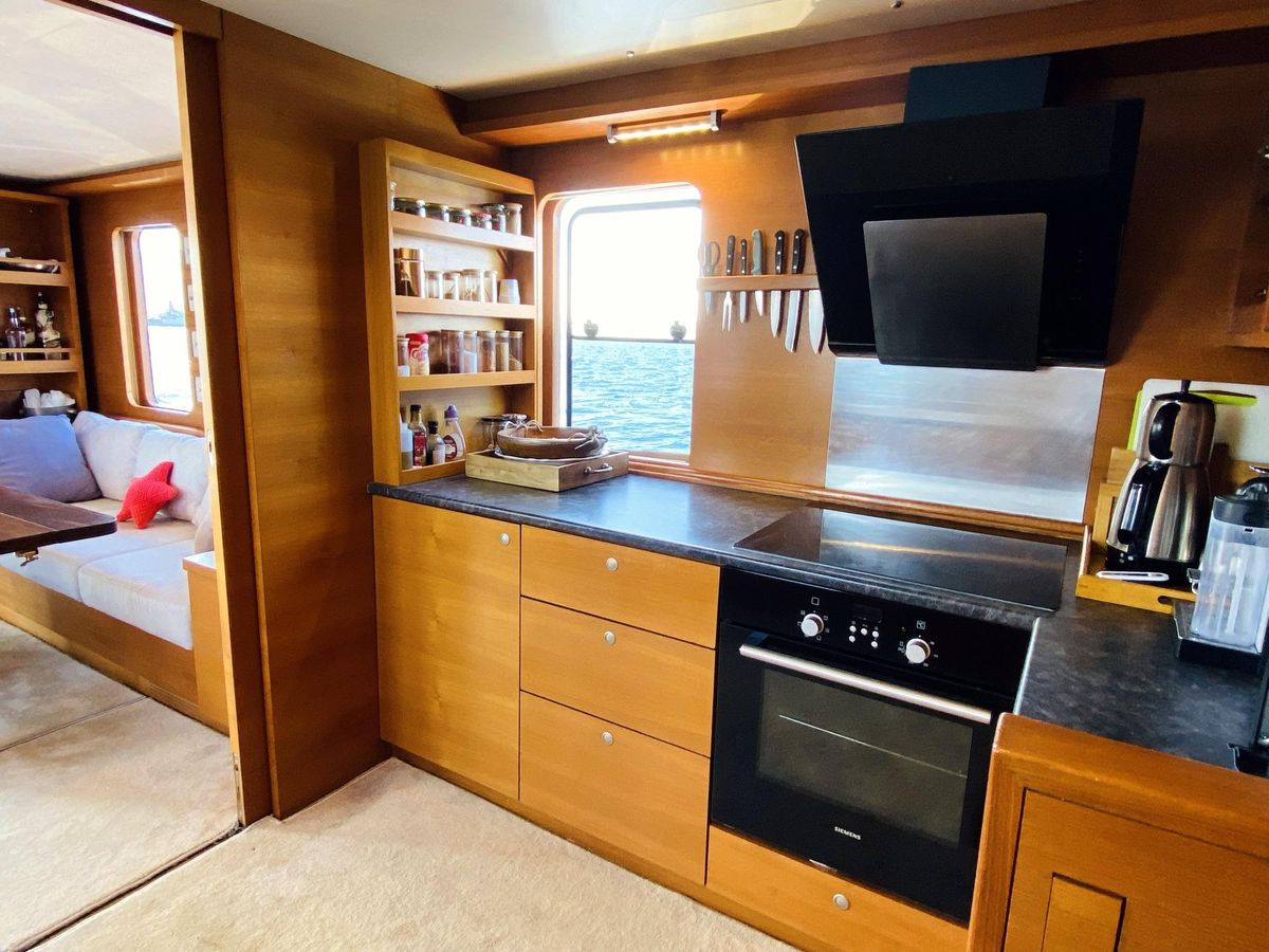 2014 Ada Yacht 68 