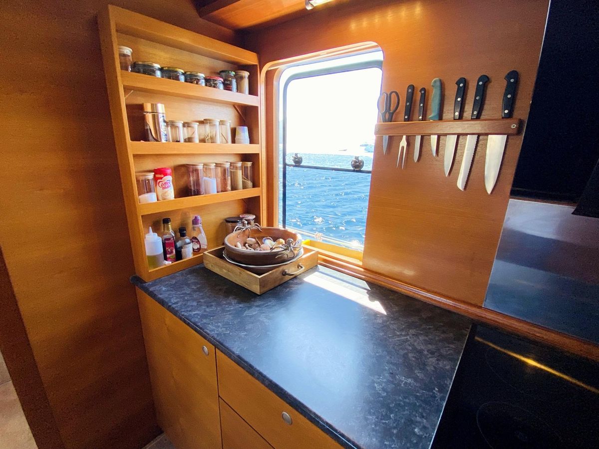 2014 Ada Yacht 68 