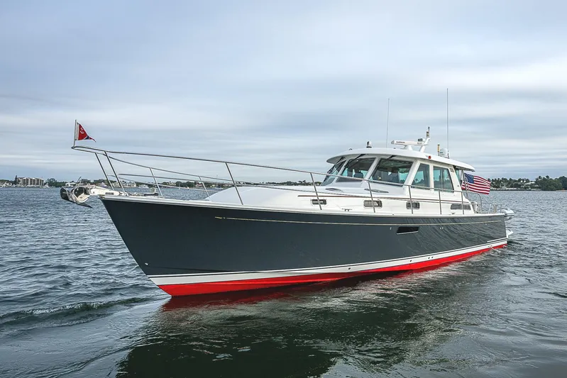 Aries Yacht Photos Pics 