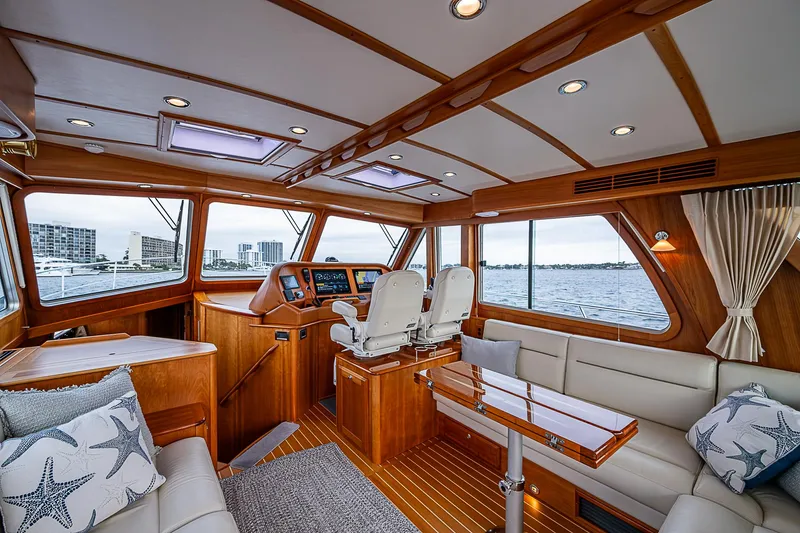 Aries Yacht Photos Pics 