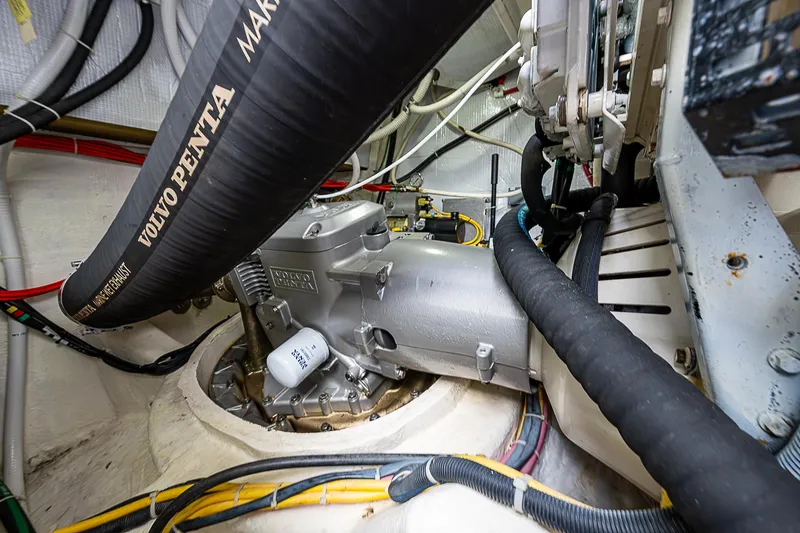 Aries Yacht Photos Pics 