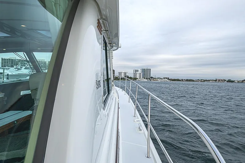 Aries Yacht Photos Pics 