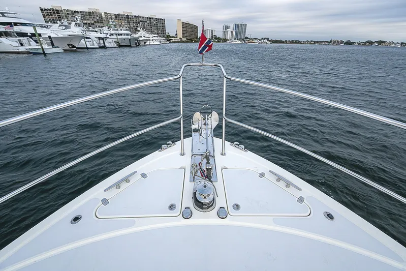 Aries Yacht Photos Pics 