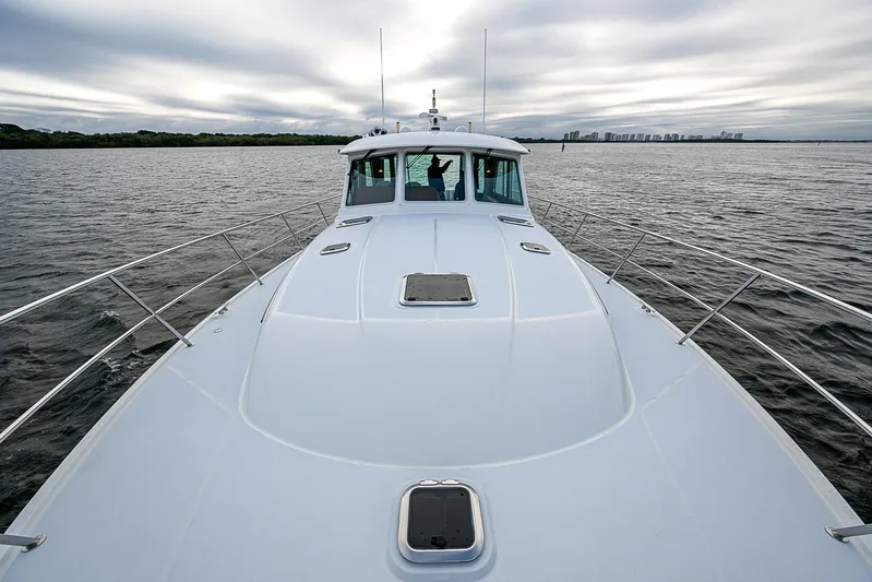 Aries Yacht Photos Pics 