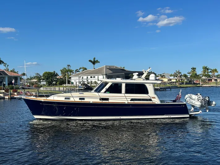 Starlight Yacht Photos Pics 