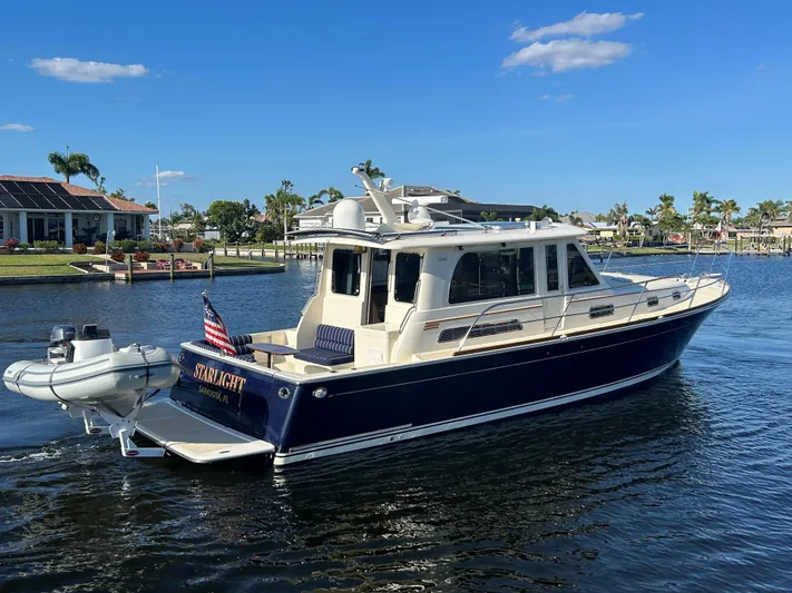 Starlight Yacht Photos Pics 