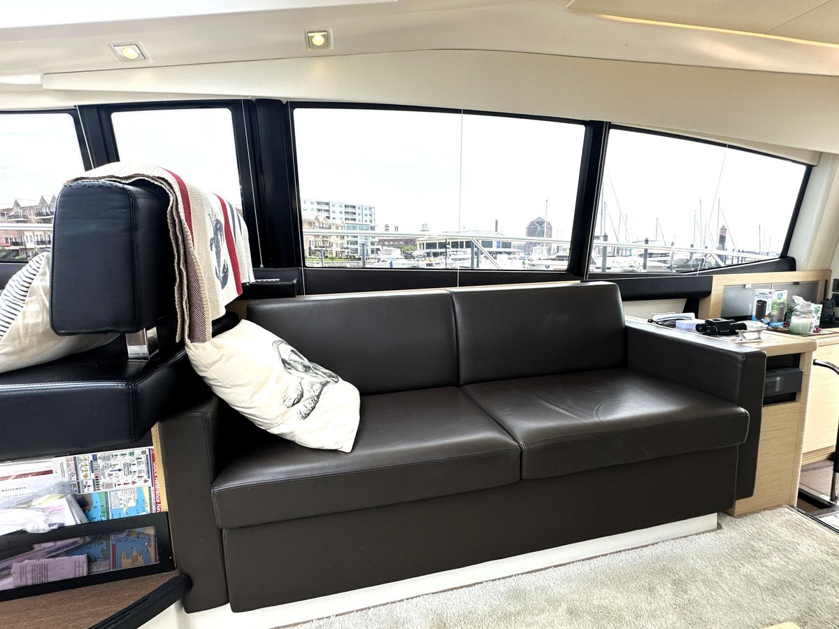 2017 Prestige 50 