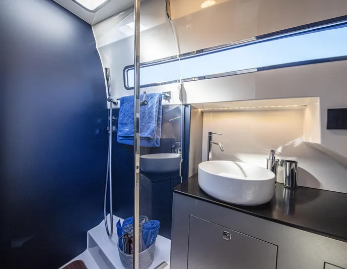 Granturismo 14.0 X Yacht Photos Pics Luxurious bathroom interior of 2024 Lomac GranTurismo 14.0 yacht with modern fixtures.