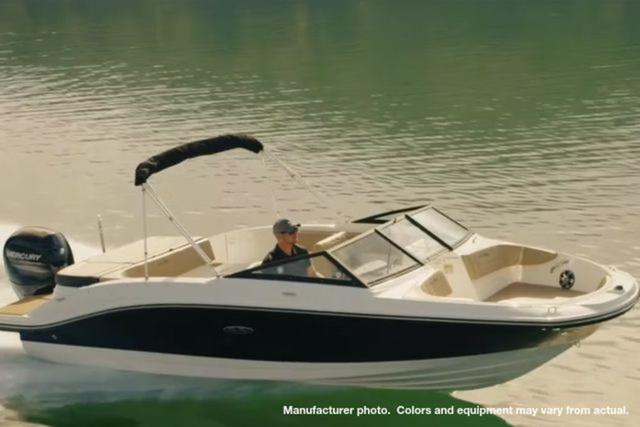 2023 Sea Ray SPX 210 Outboard