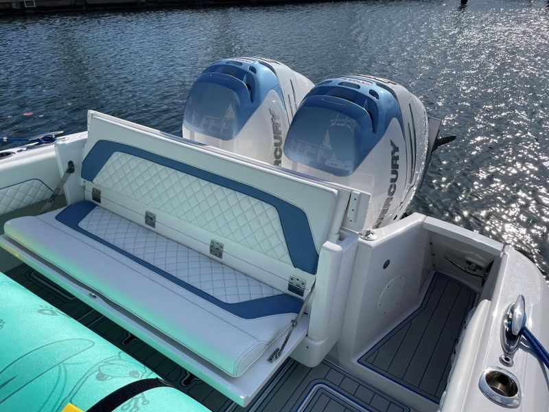 2020 Intrepid 327 Center Console