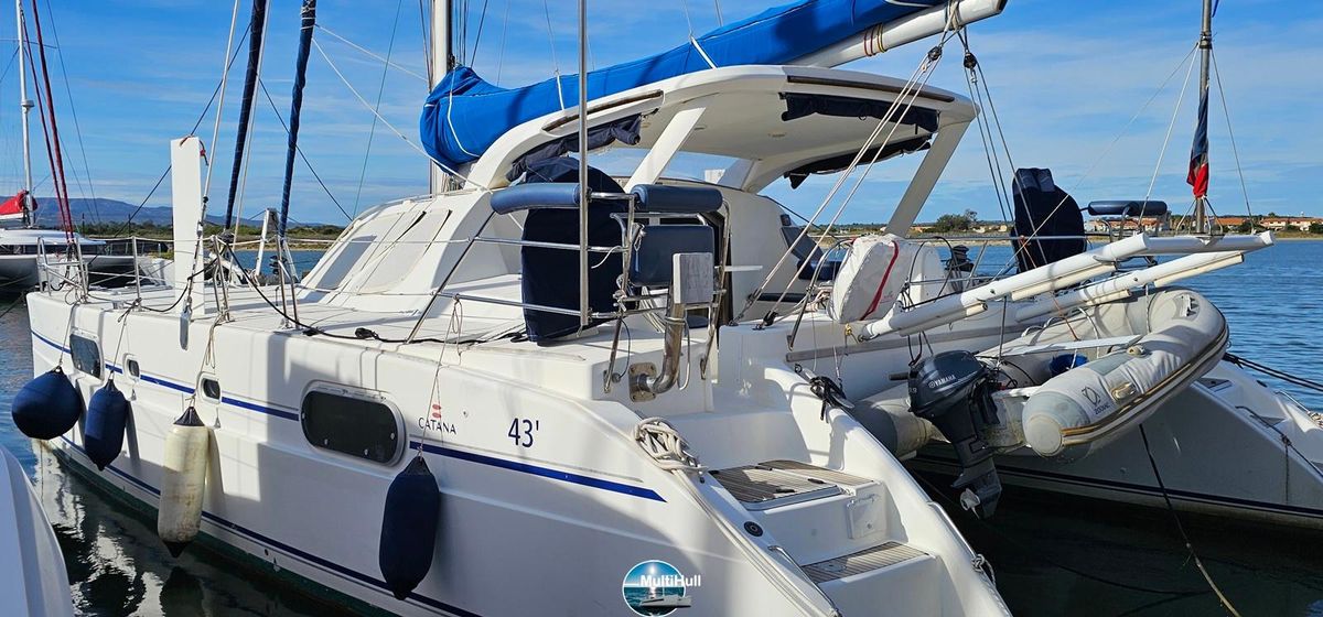 2005 Catana 42 