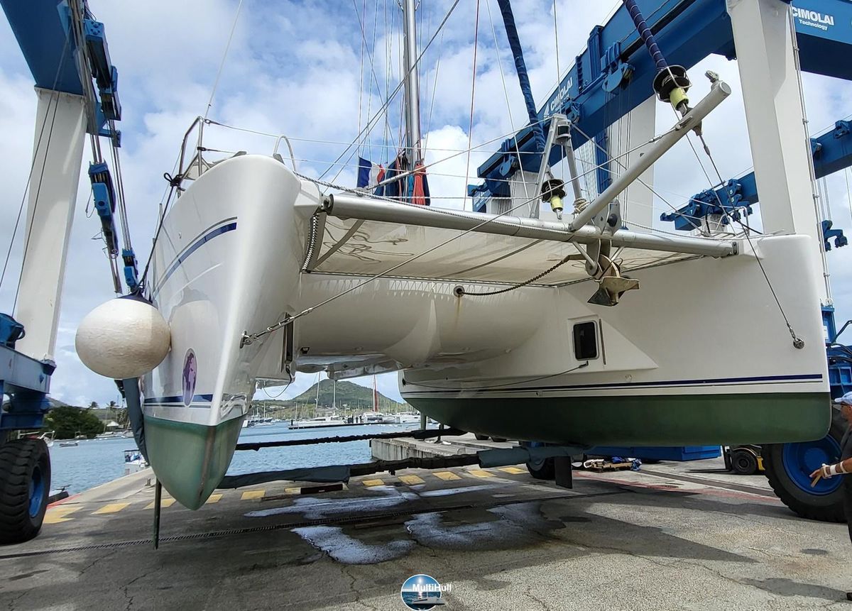 2005 Catana 42 