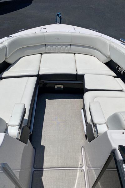 2020 Regal 29 OBX