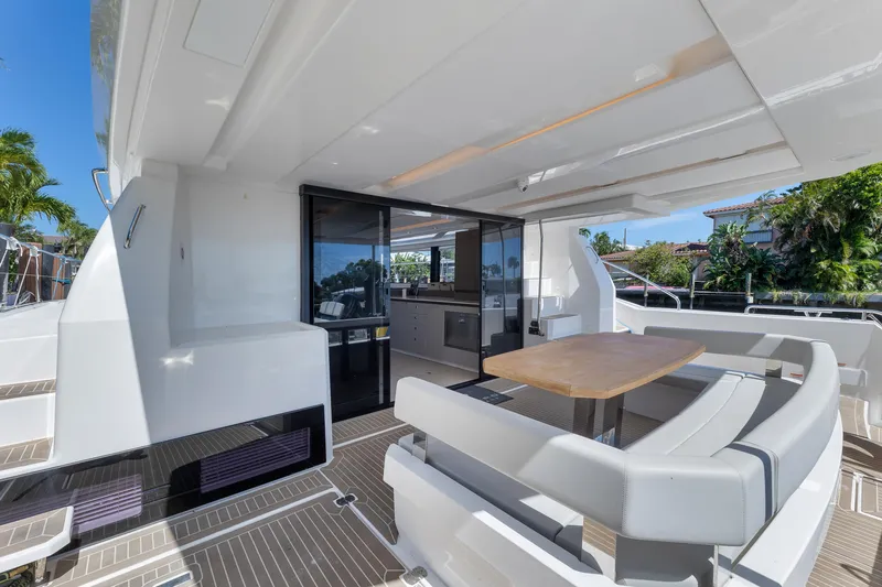  Yacht Photos Pics Catamaran Brokerage Leopard 46PC