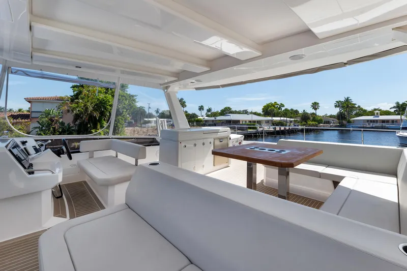  Yacht Photos Pics Catamaran Brokerage Leopard 46PC