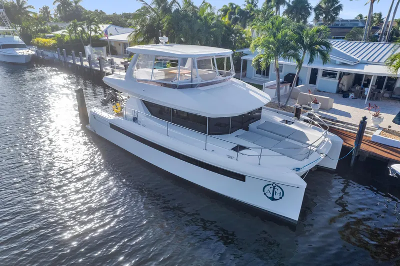  Yacht Photos Pics Catamaran Brokerage Leopard 46 PC