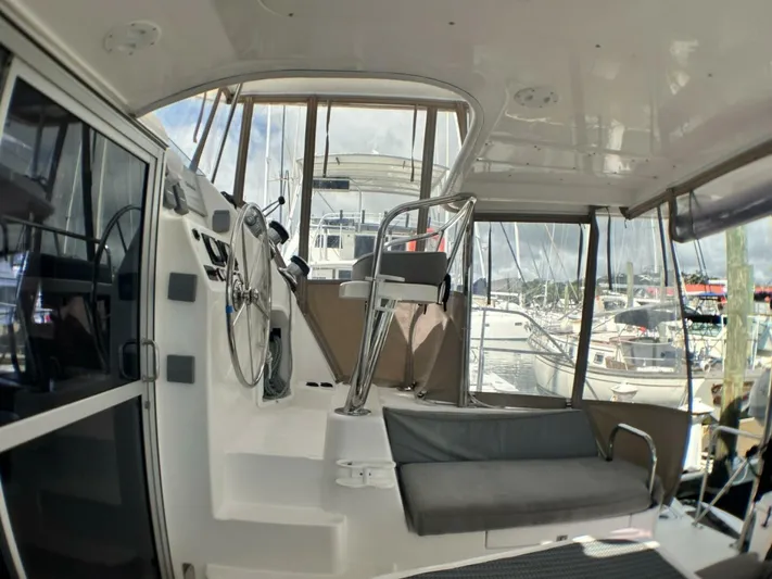 Ms Kitty Yacht Photos Pics 