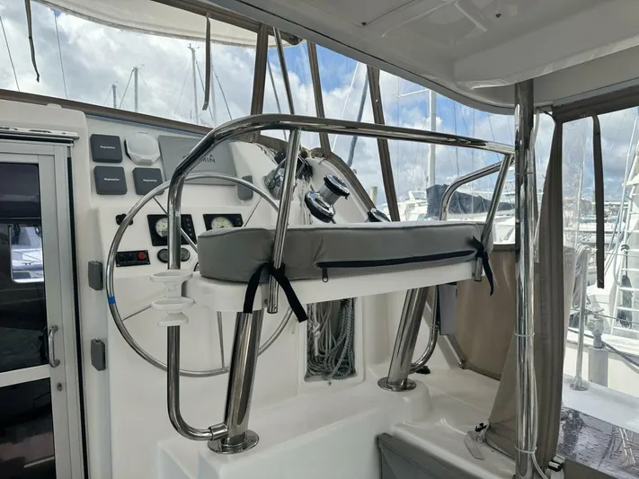 Ms Kitty Yacht Photos Pics 