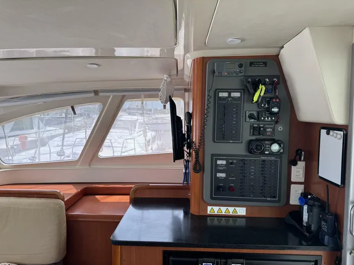 Ms Kitty Yacht Photos Pics 