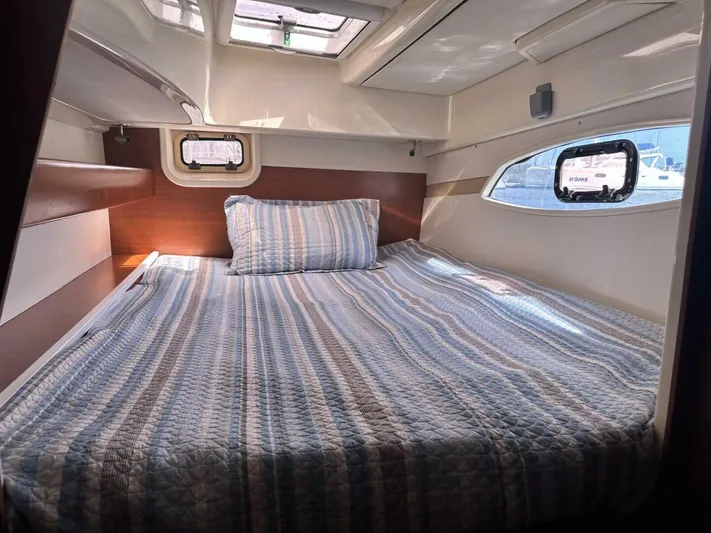 Ms Kitty Yacht Photos Pics 