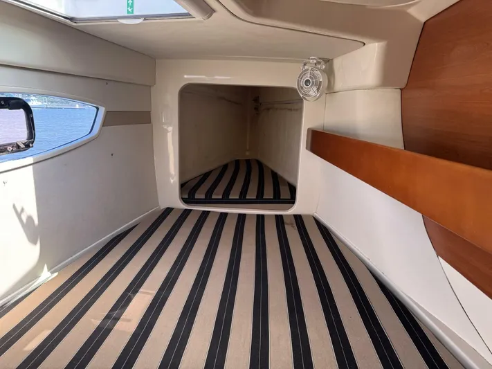 Ms Kitty Yacht Photos Pics 