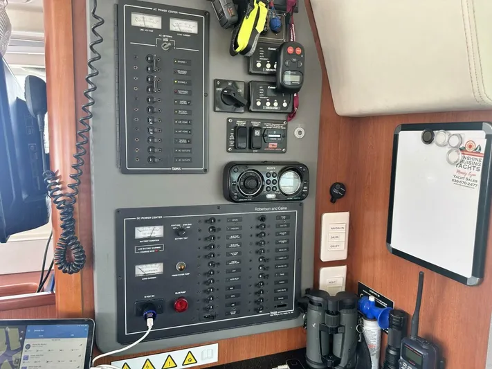 Ms Kitty Yacht Photos Pics 