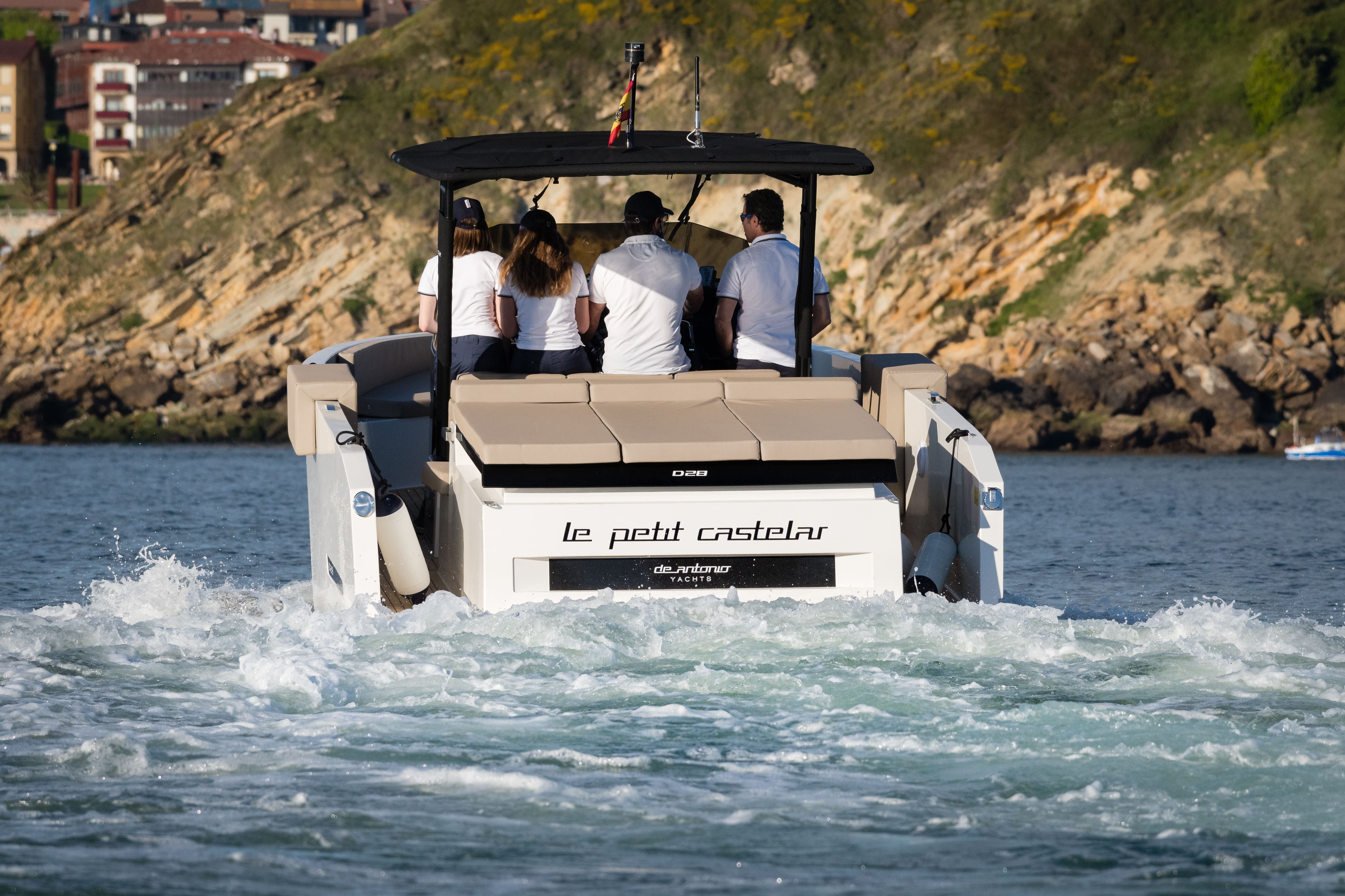 2021 De Antonio Yachts ANTONIO YACHT D28