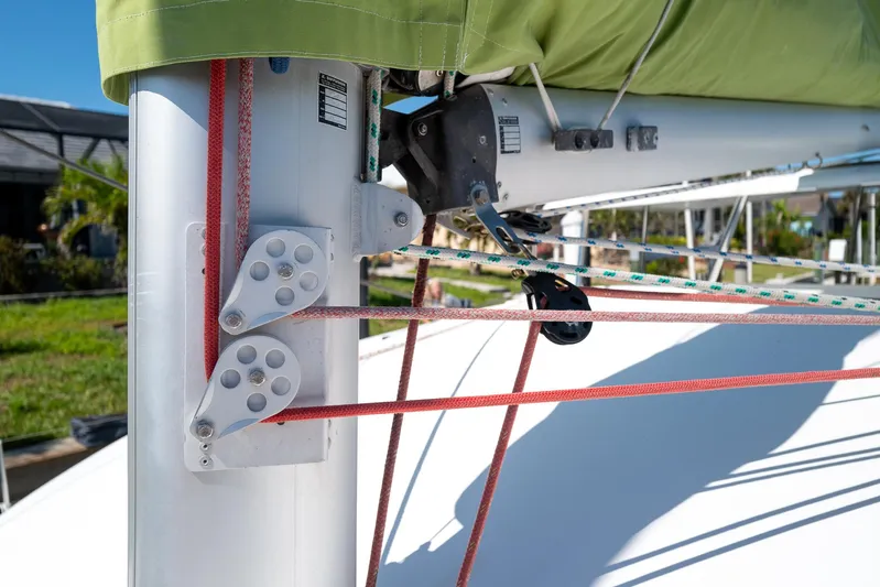 Reboot Yacht Photos Pics 