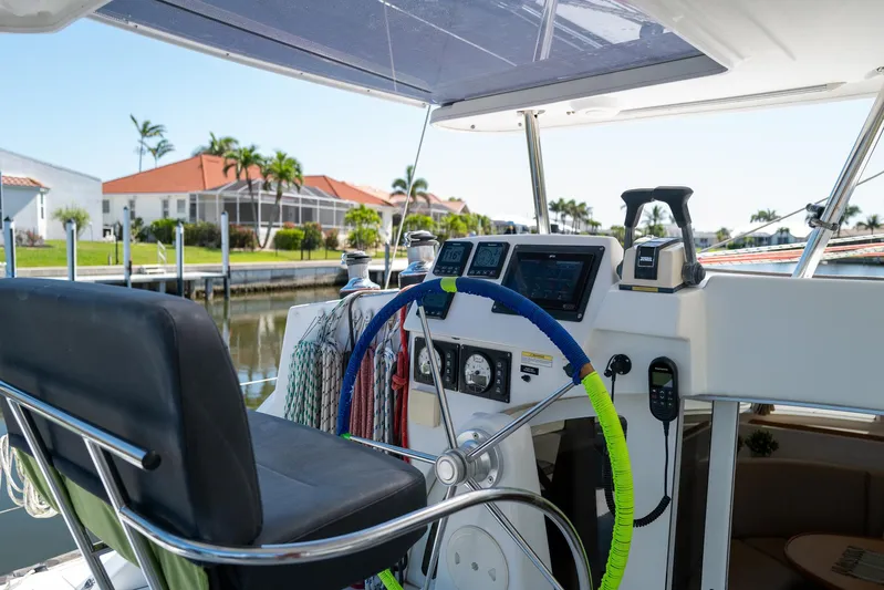 Reboot Yacht Photos Pics 