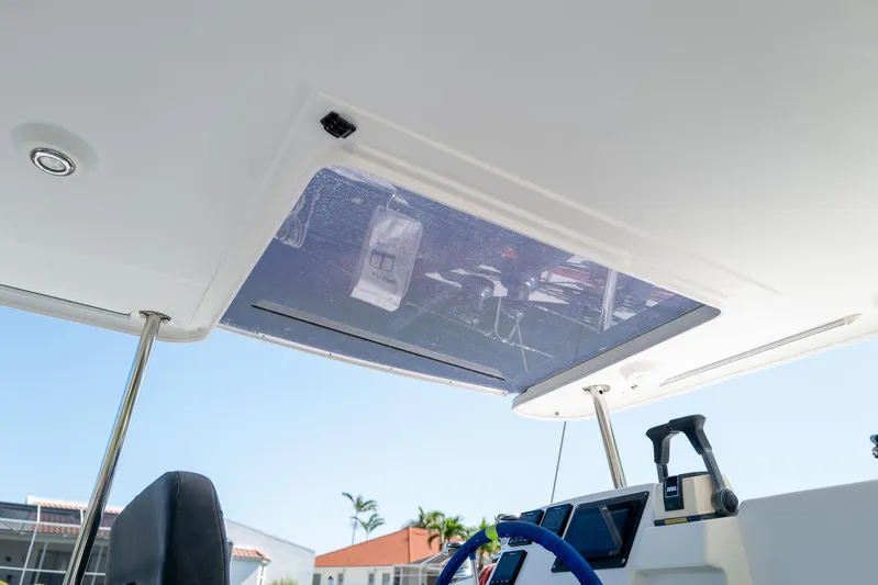 Reboot Yacht Photos Pics 