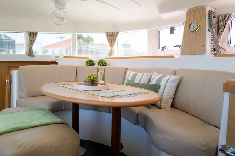 Reboot Yacht Photos Pics 