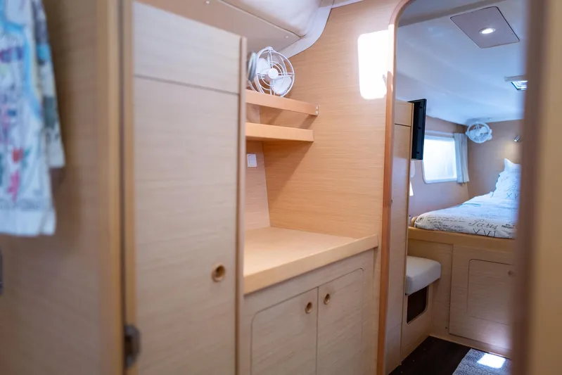 Reboot Yacht Photos Pics 