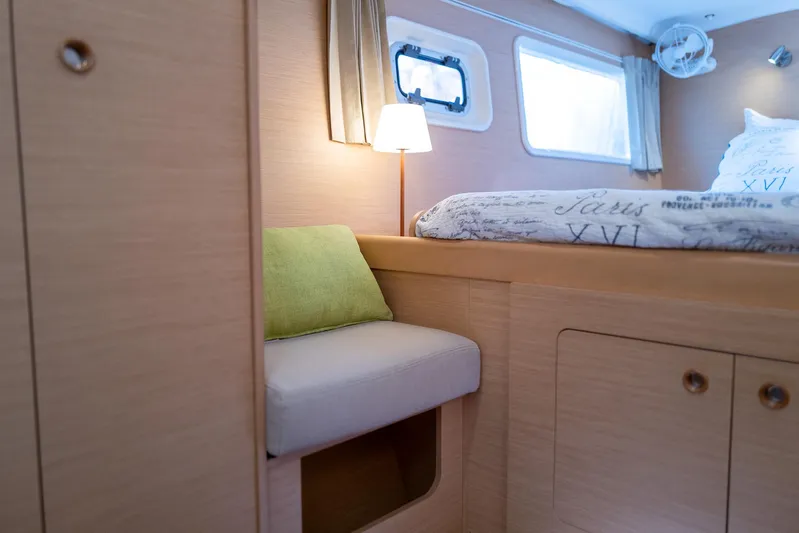 Reboot Yacht Photos Pics 