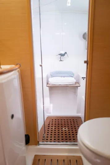 Reboot Yacht Photos Pics 